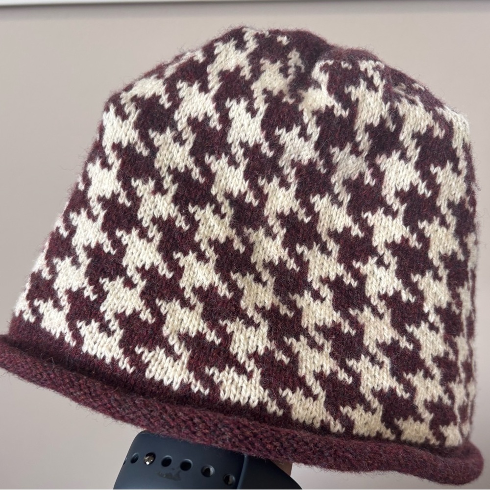 Artisan, supersoft, barely there, wool hat